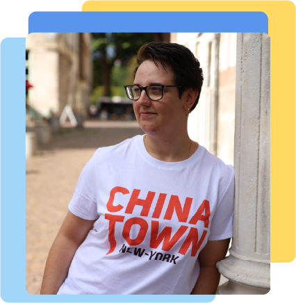 Photo Portrait Clara 2026 du Portfolio de motion designer audiovisuel à Rouen